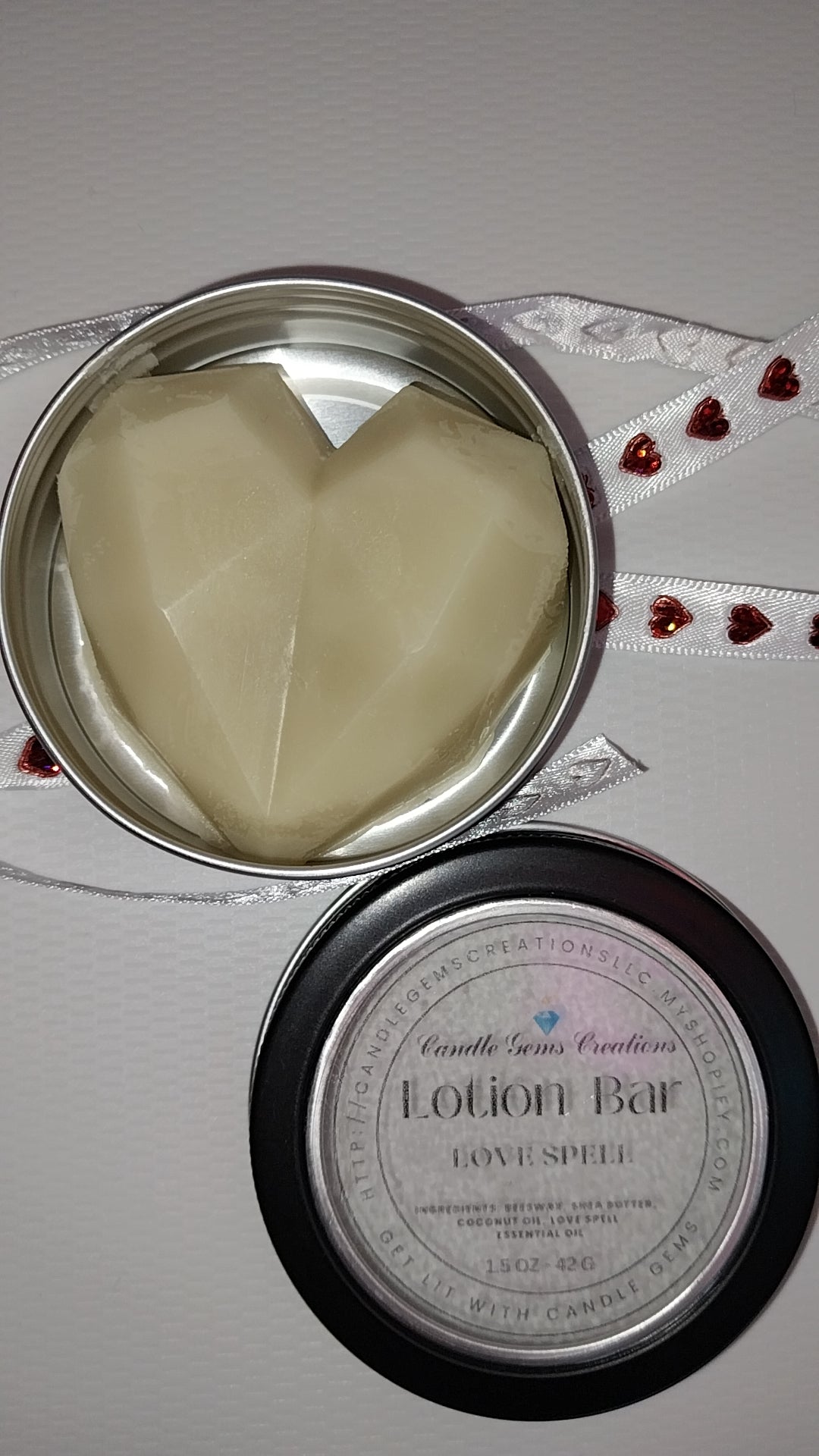 Silent Bark - Gemstone heart hemp seed oil lotion bar, Love spell