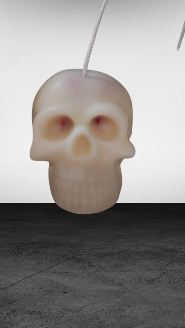 Bleeding skull candle