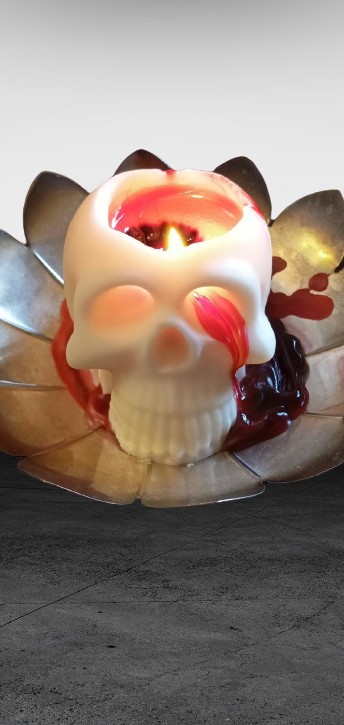 Bleeding skull candle