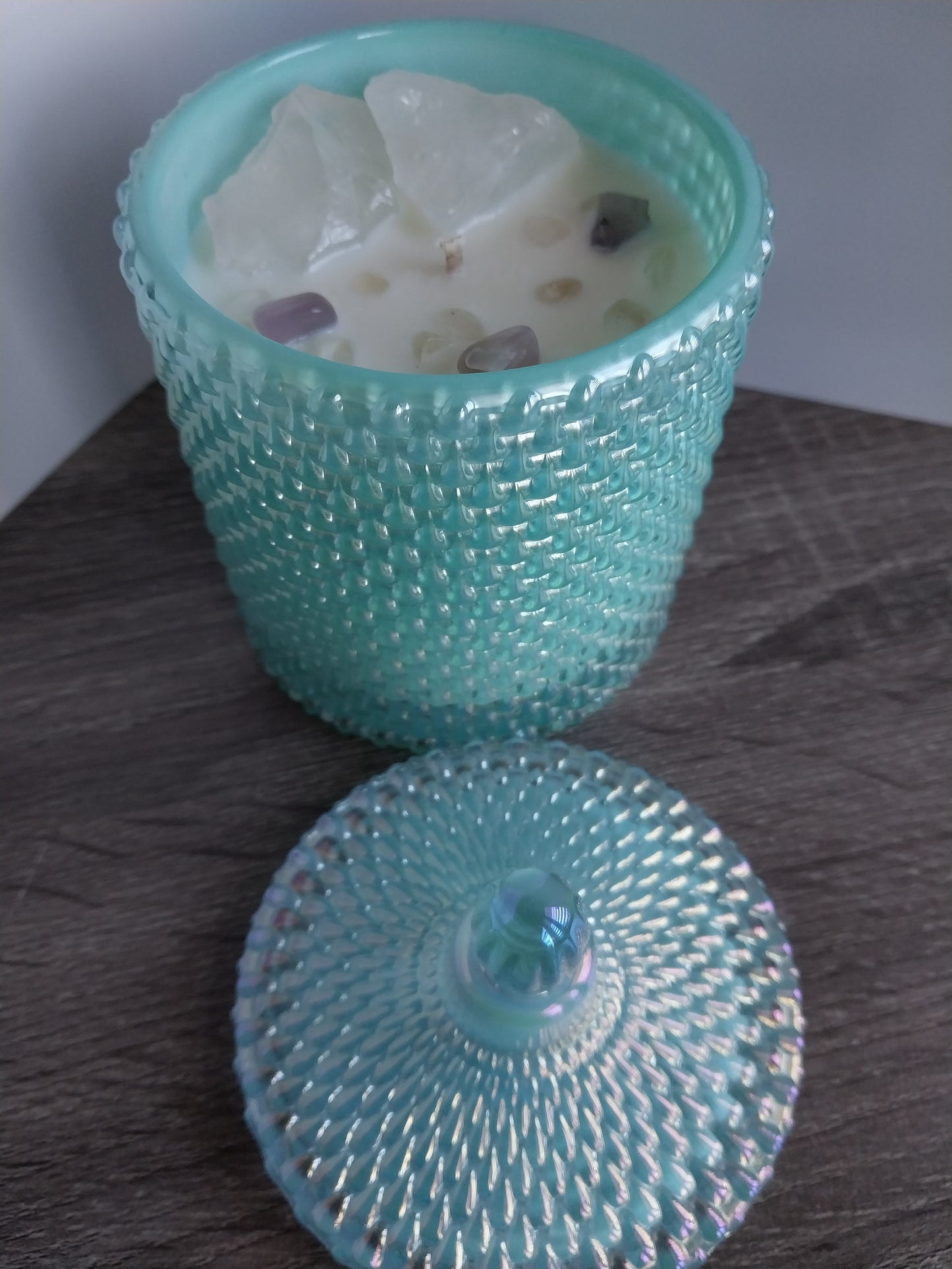 Sel De Mer Luxury Turquoise Vessel with Large Healing Natural Crystals