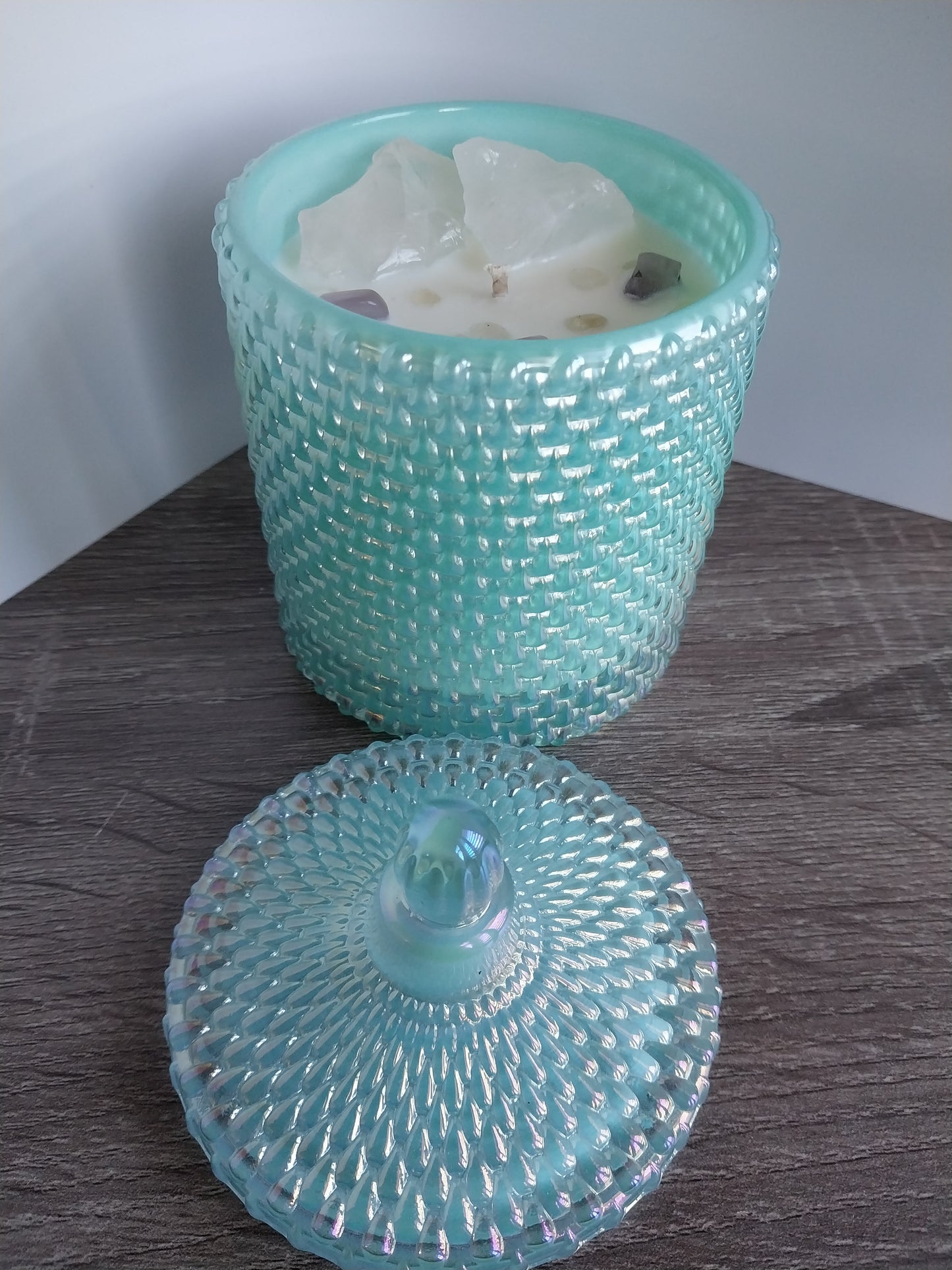 Sel De Mer Luxury Turquoise Vessel with Large Healing Natural Crystals