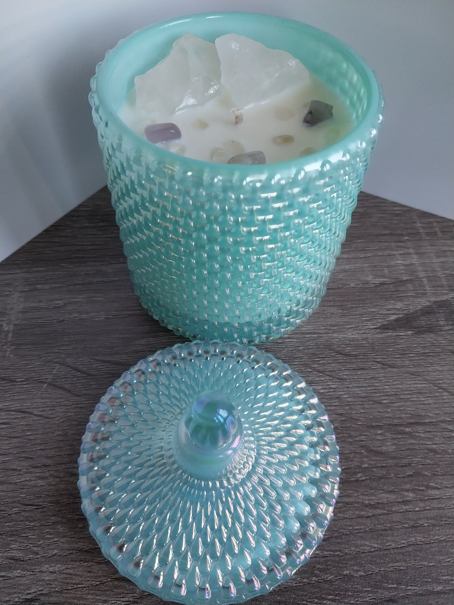 Sel De Mer Luxury Turquoise Vessel with Large Healing Natural Crystals