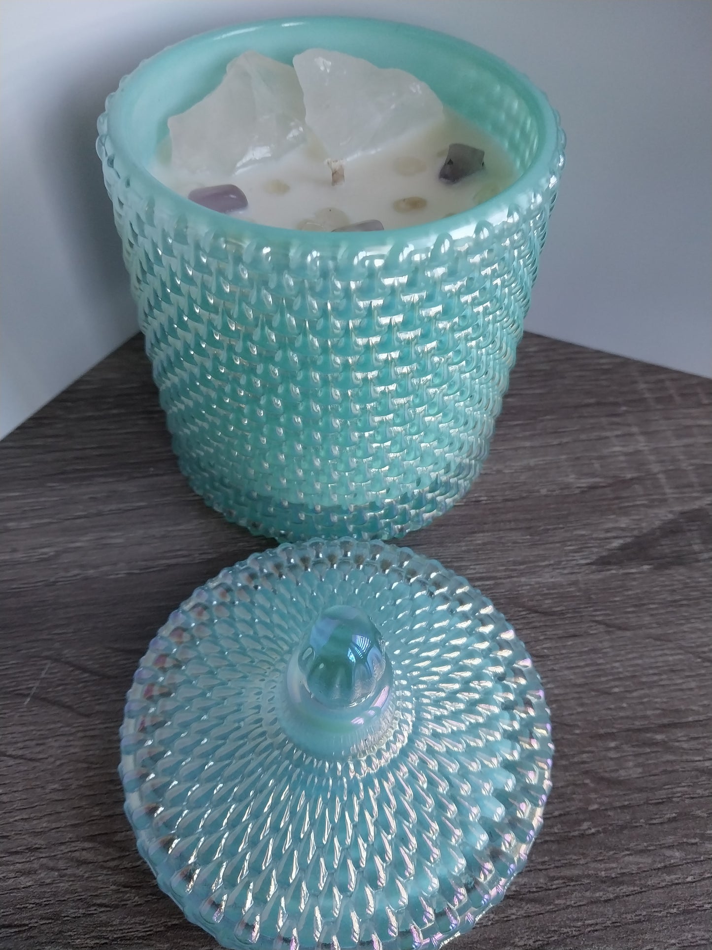 Sel De Mer Luxury Turquoise Vessel with Large Healing Natural Crystals