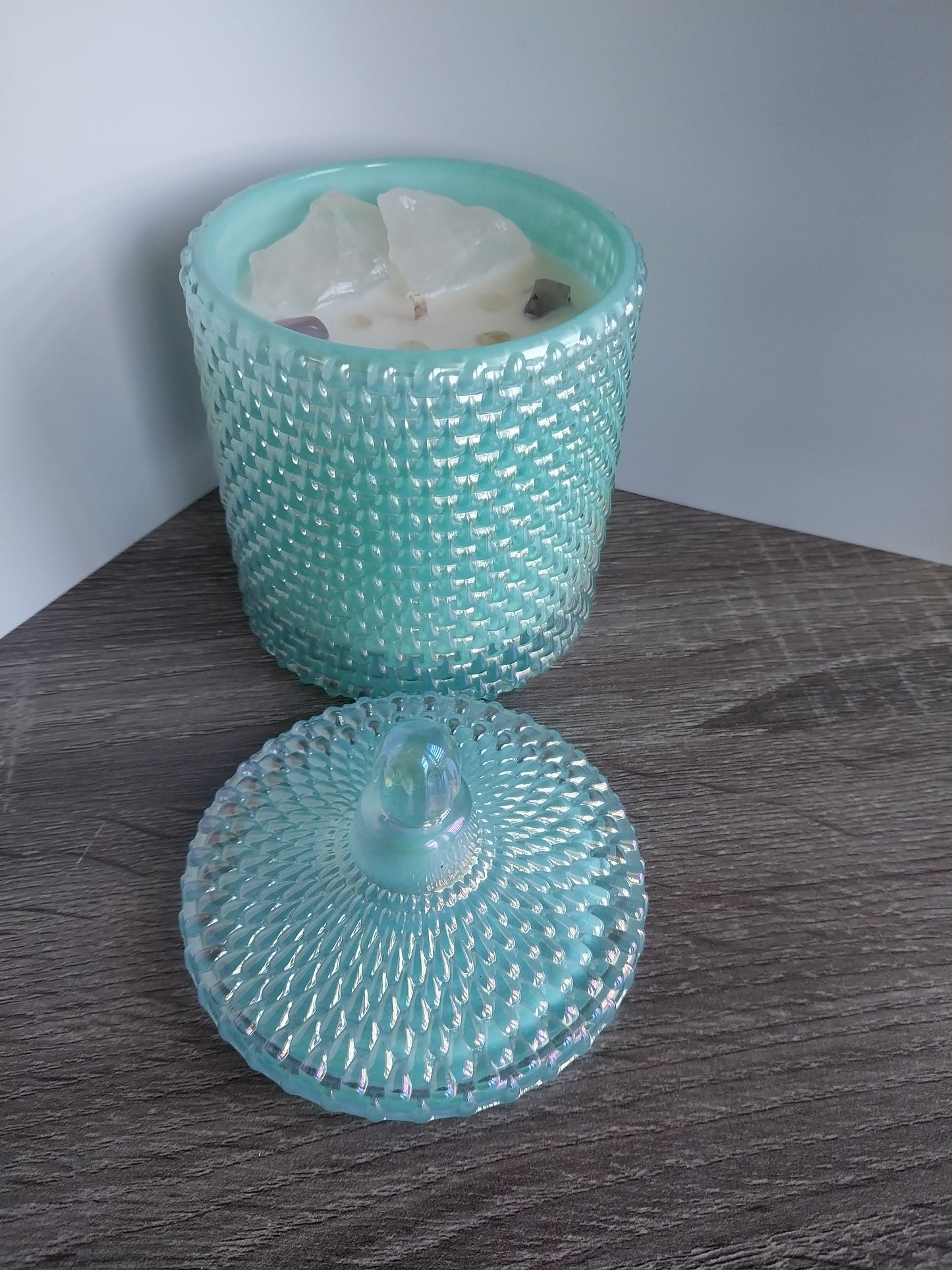 Sel De Mer Luxury Turquoise Vessel with Large Healing Natural Crystals