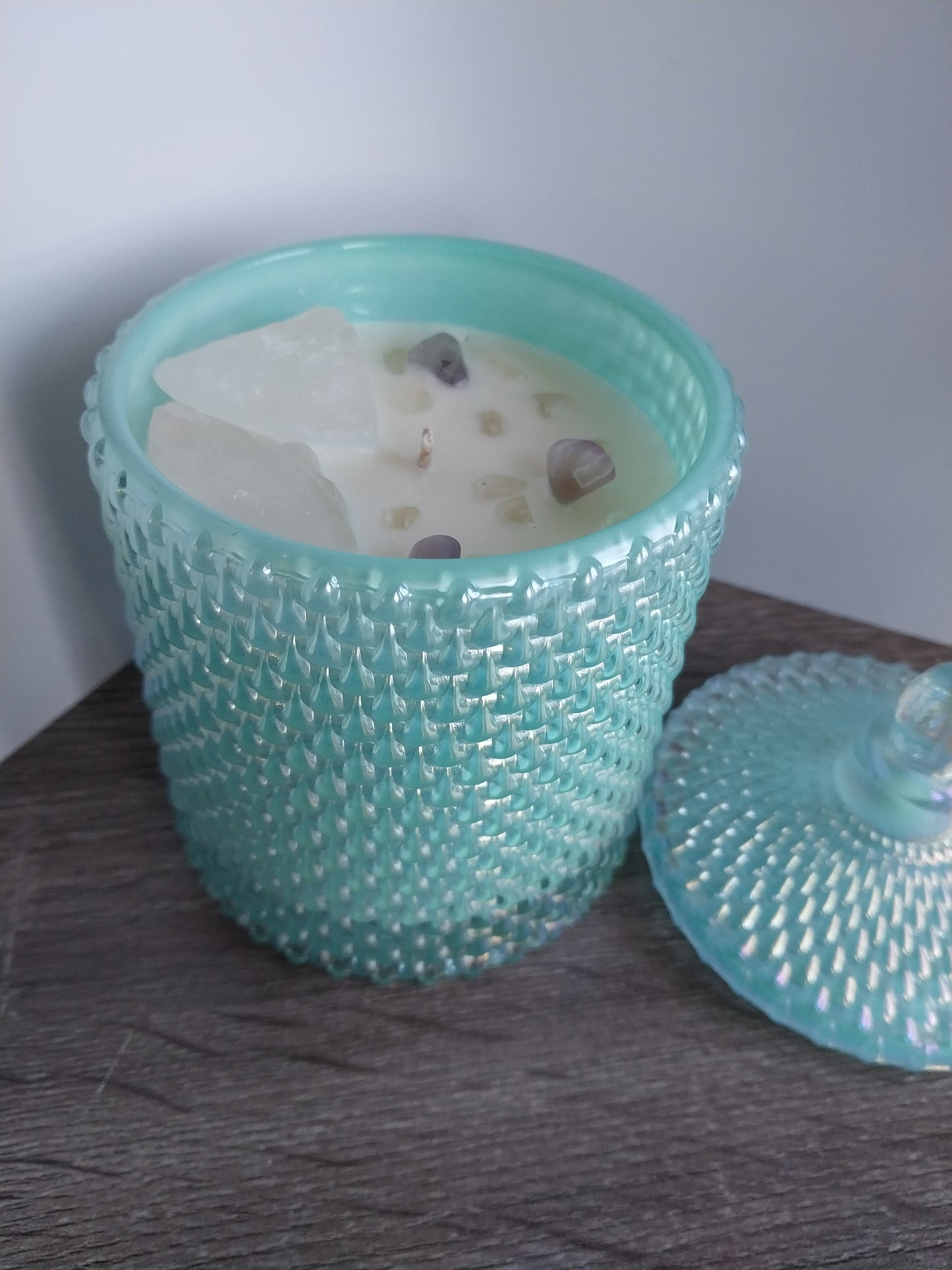 Sel De Mer Luxury Turquoise Vessel with Large Healing Natural Crystals