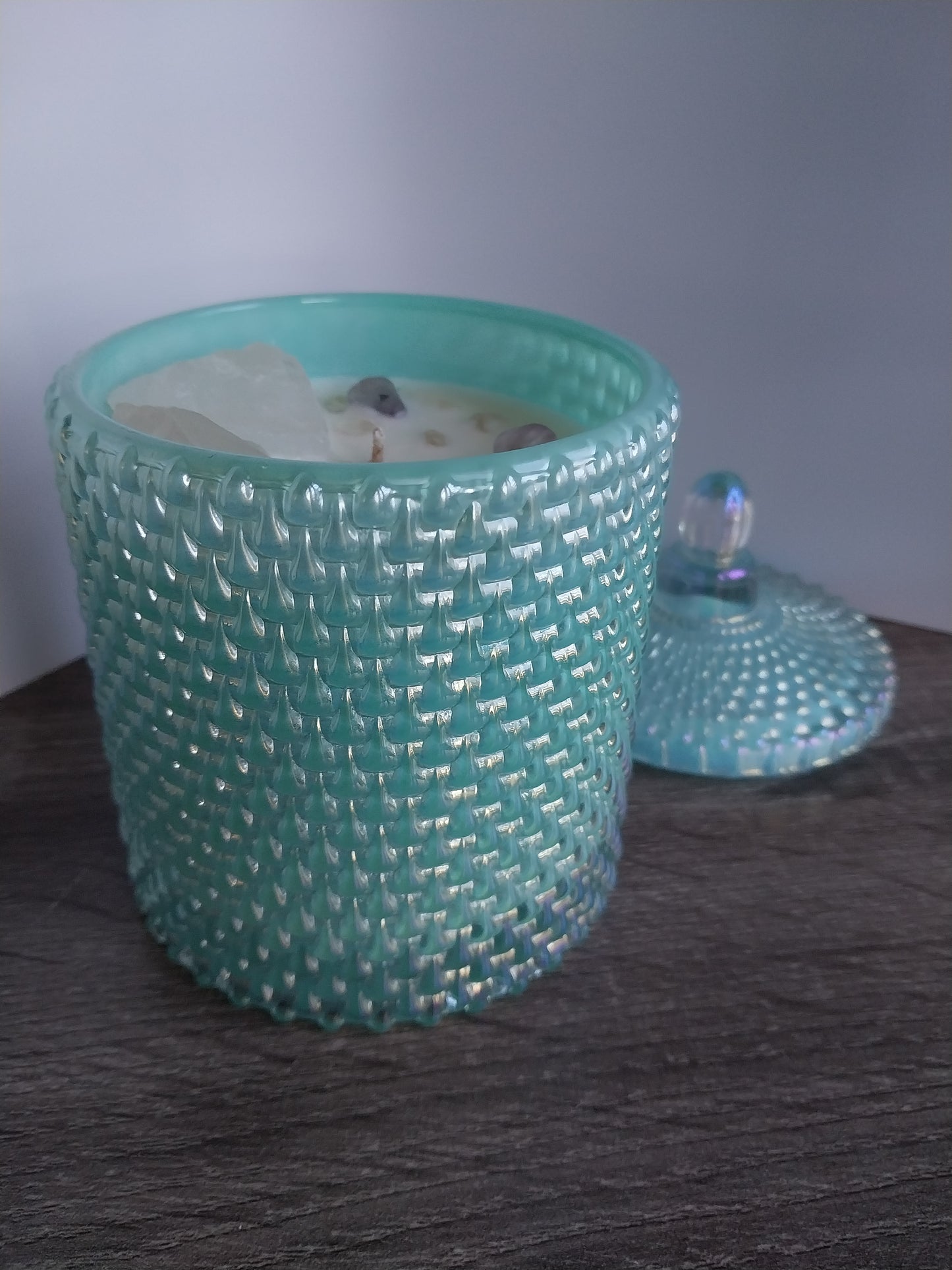 Sel De Mer Luxury Turquoise Vessel with Large Healing Natural Crystals