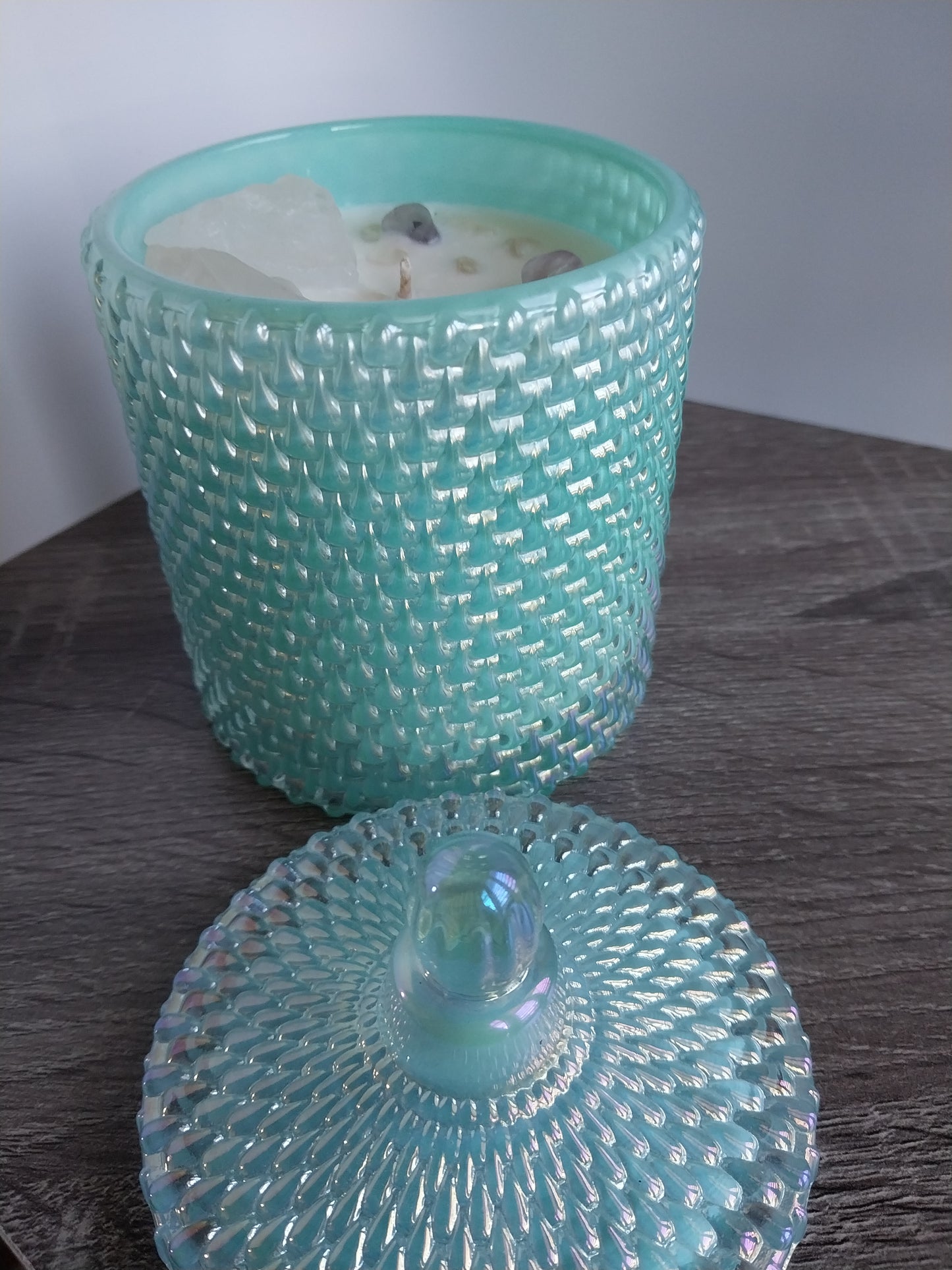 Sel De Mer Luxury Turquoise Vessel with Large Healing Natural Crystals