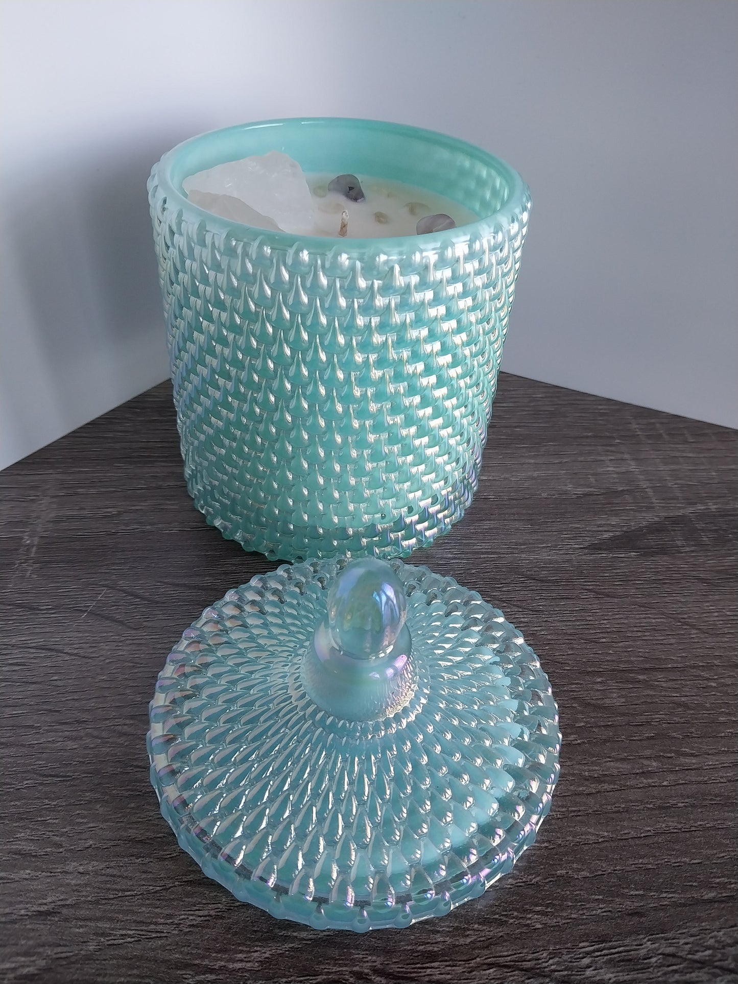 Sel De Mer Luxury Turquoise Vessel with Large Healing Natural Crystals