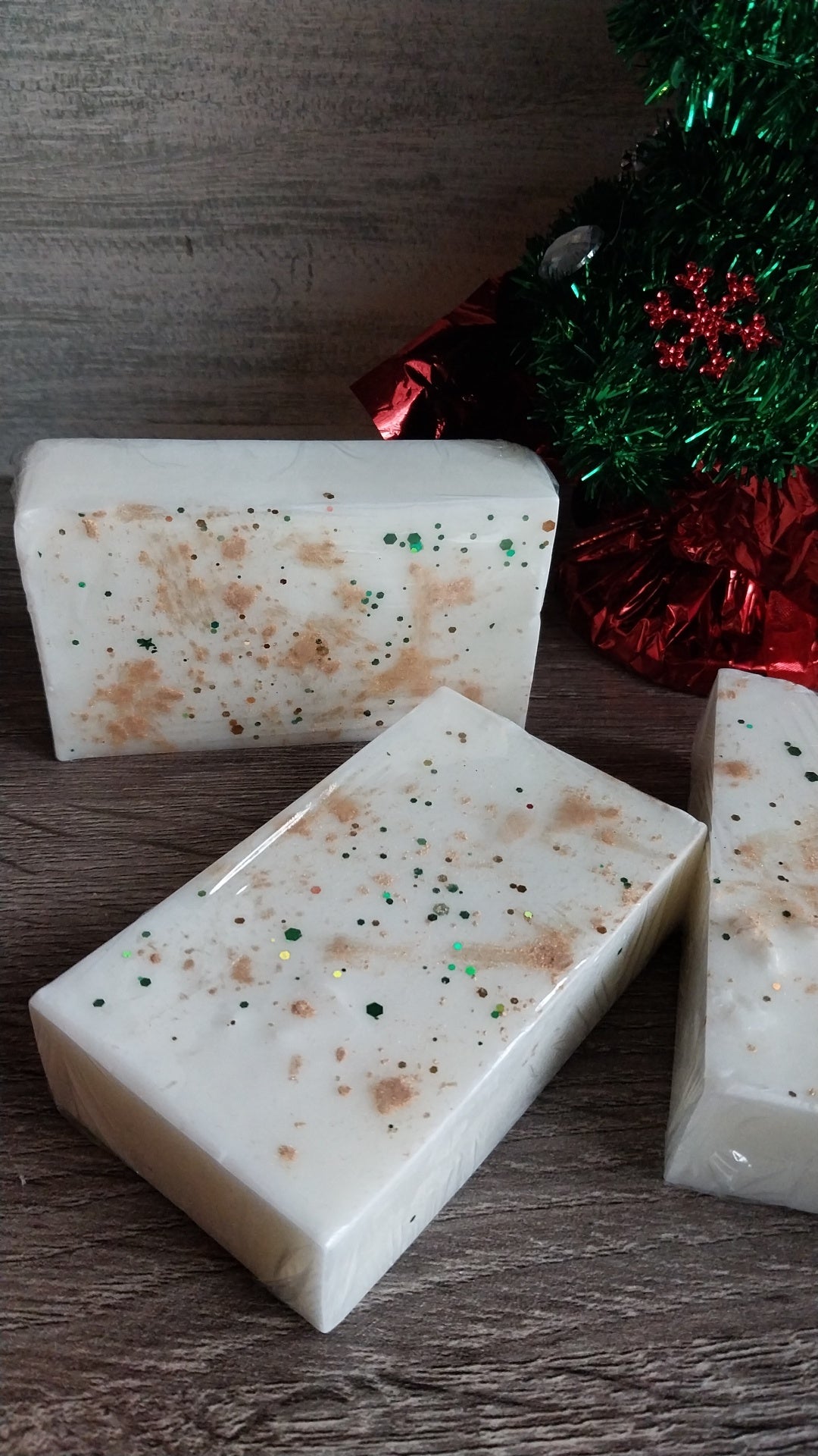 Goats Milk Frankincense & Hemp Beauty Bar
