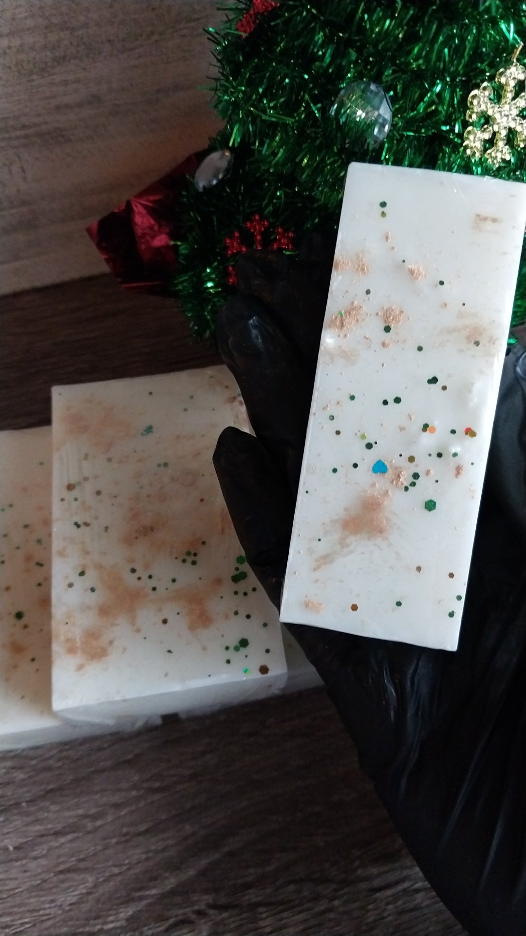 Goats Milk Frankincense & Hemp Beauty Bar