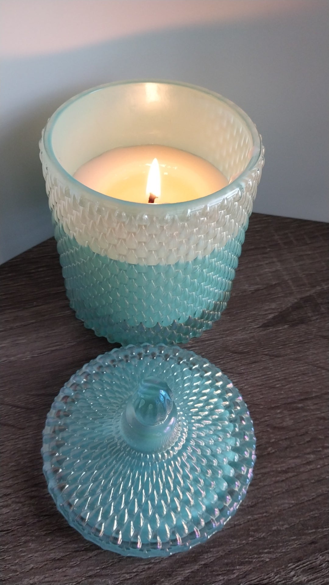 Sel De Mer Luxury Turquoise Vessel with Large Healing Natural Crystals