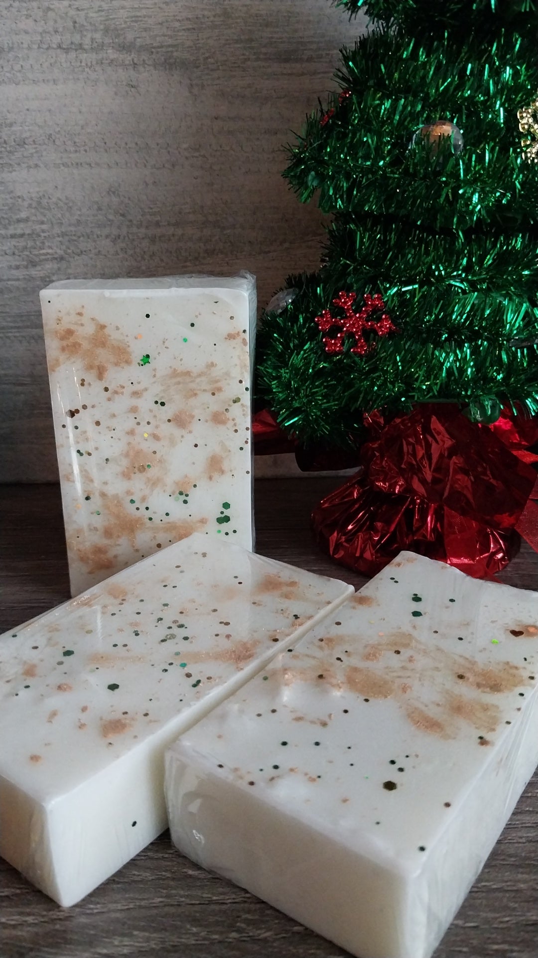 Goats Milk Frankincense & Hemp Beauty Bar