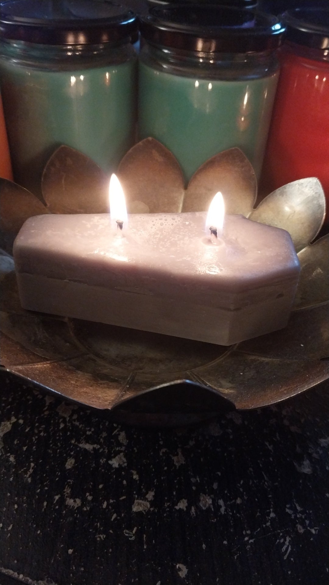 Color changing Coffin candle