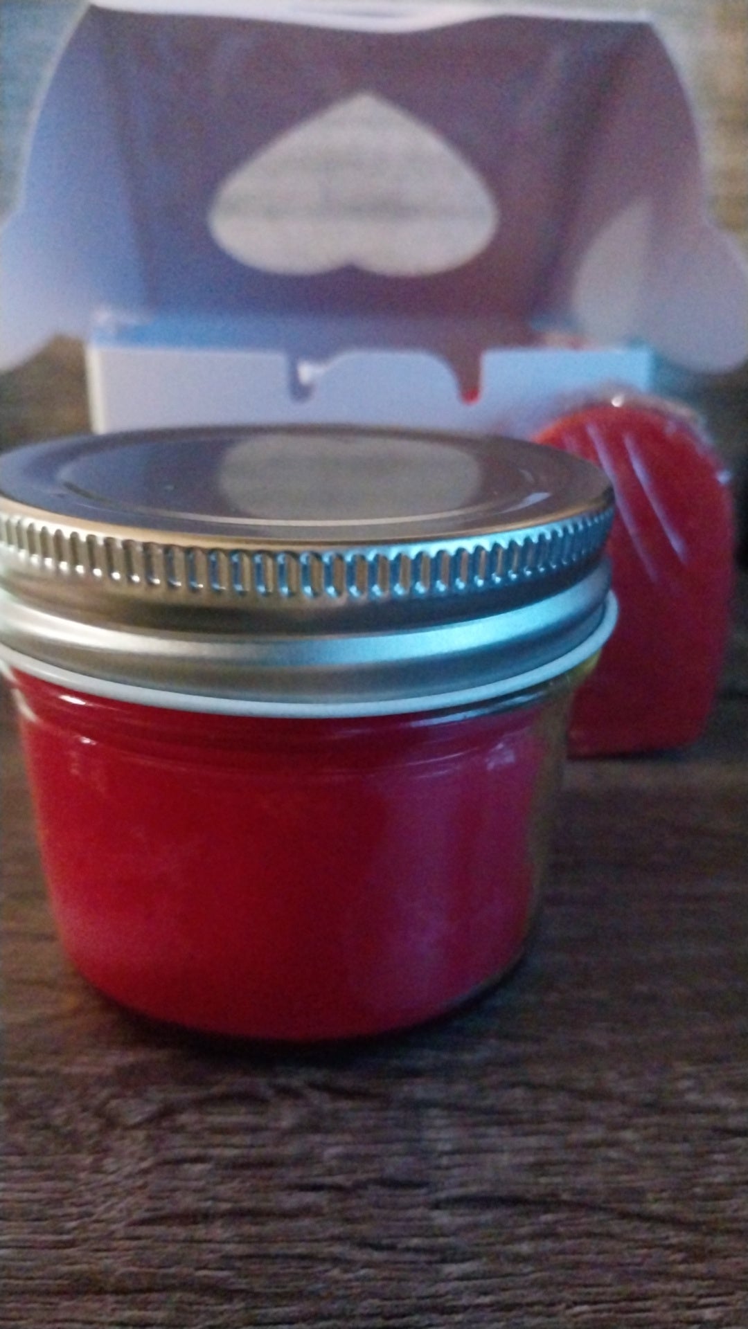 Vela amante del libro vertida a mano