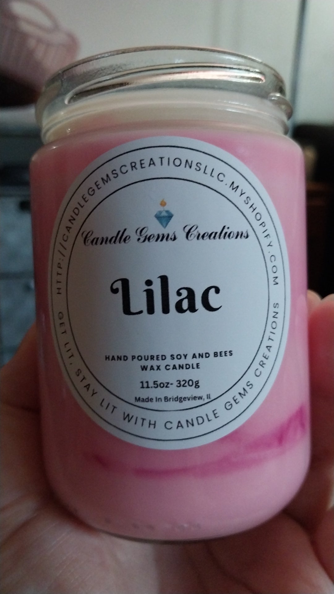Lilac hand poured candle