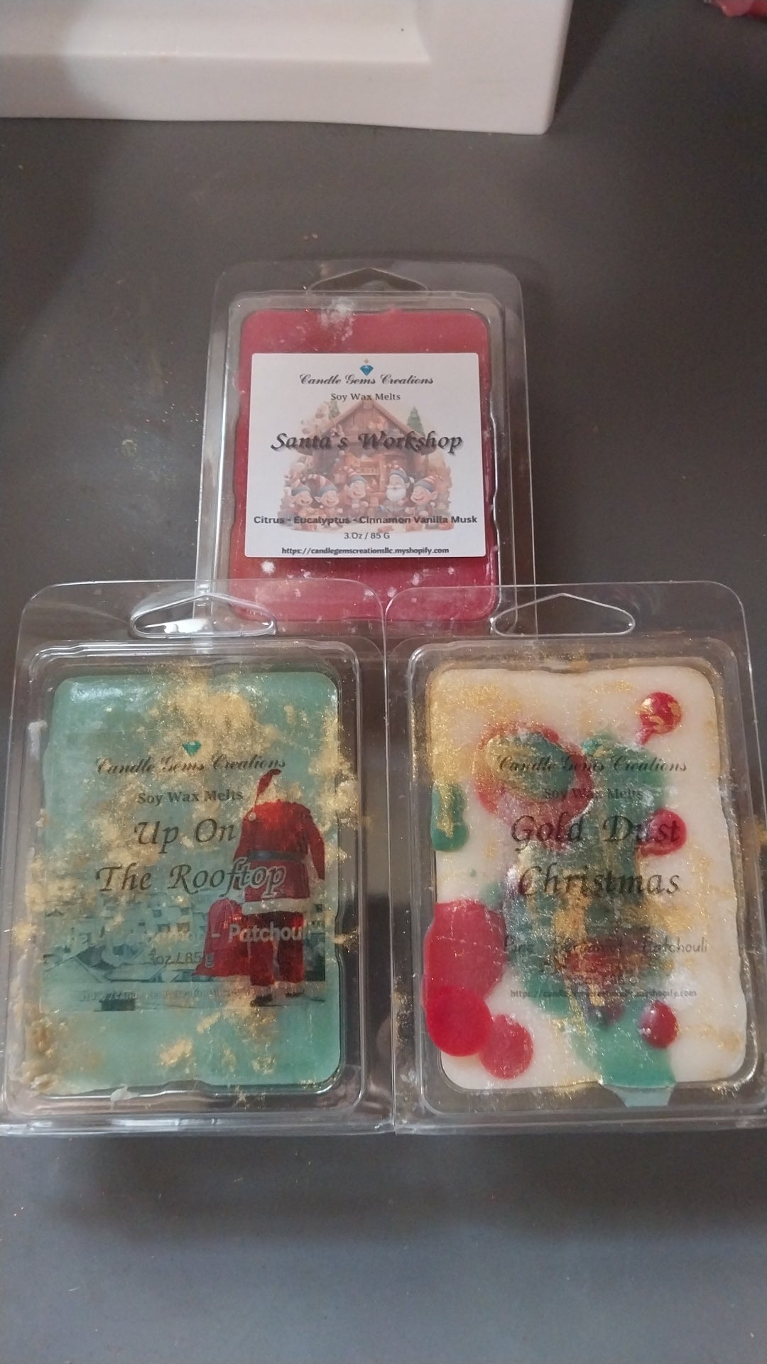 Santa's Workshop clamshell soy wax melts