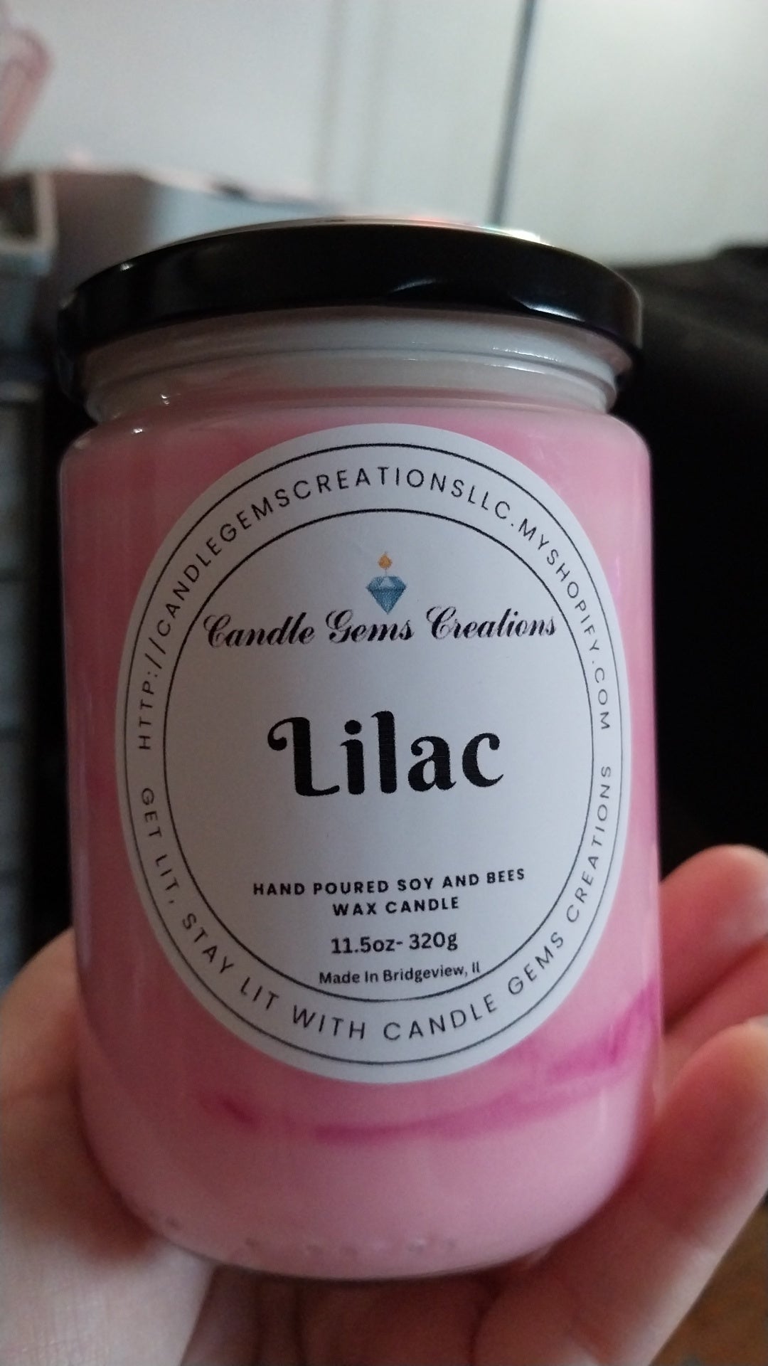 Lilac hand poured candle