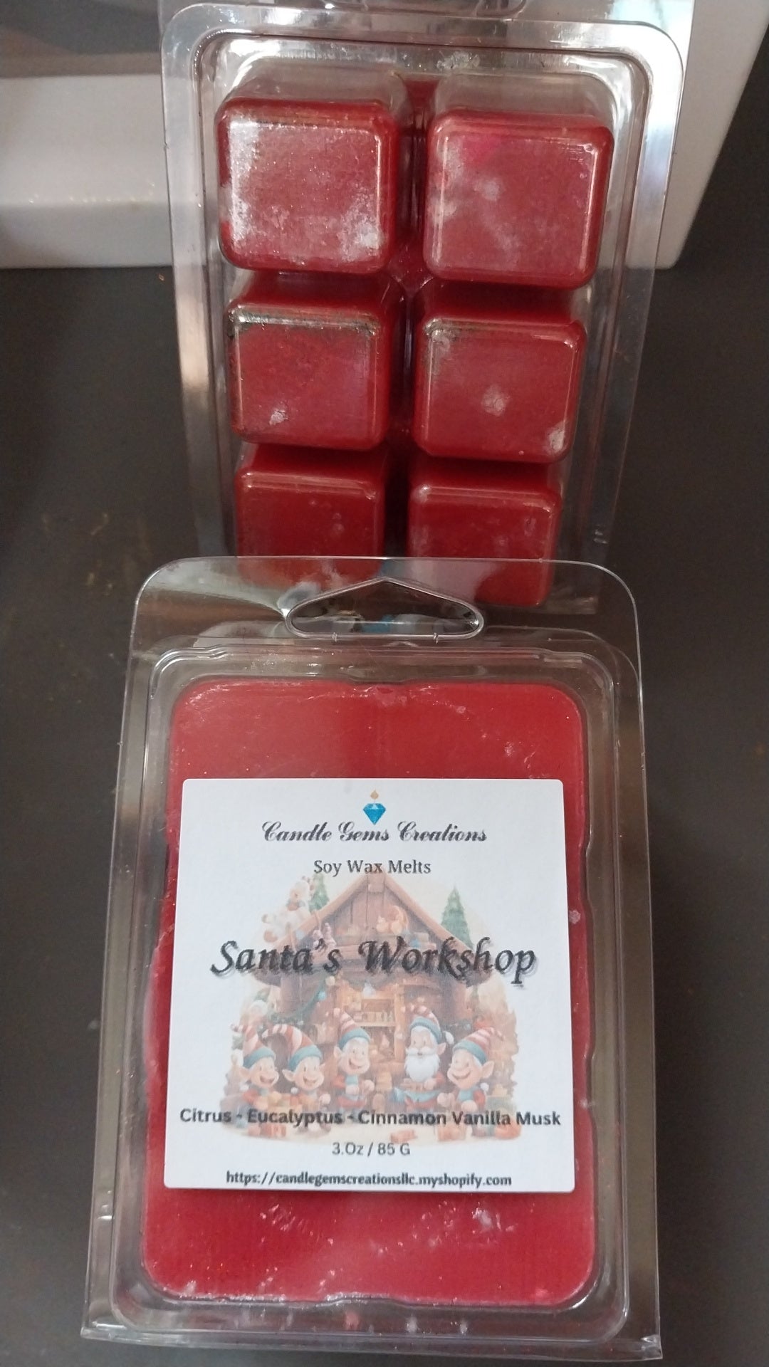 Santa's Workshop clamshell soy wax melts