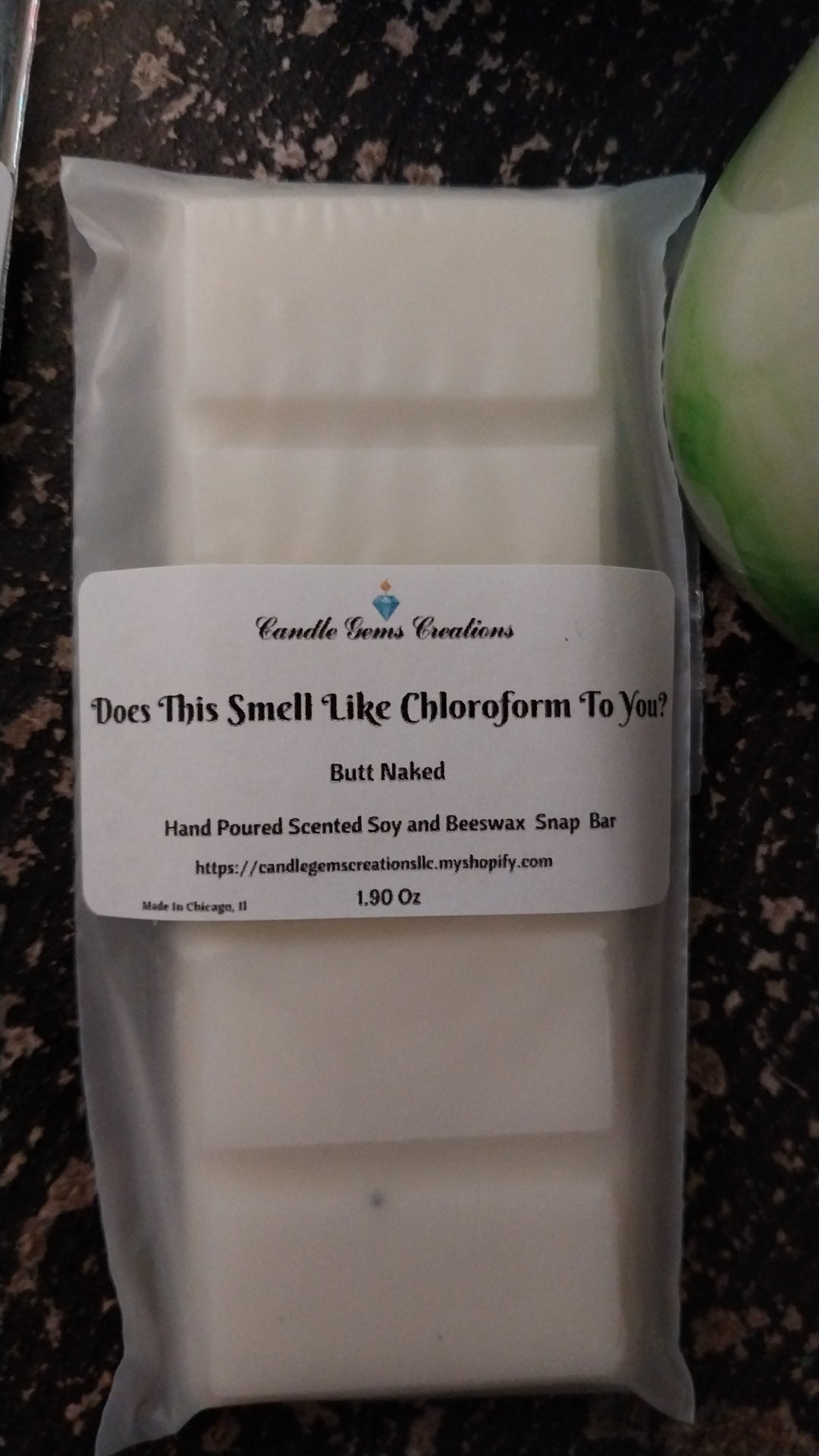 Does this smell like chloroform to you Wax melt snap bar